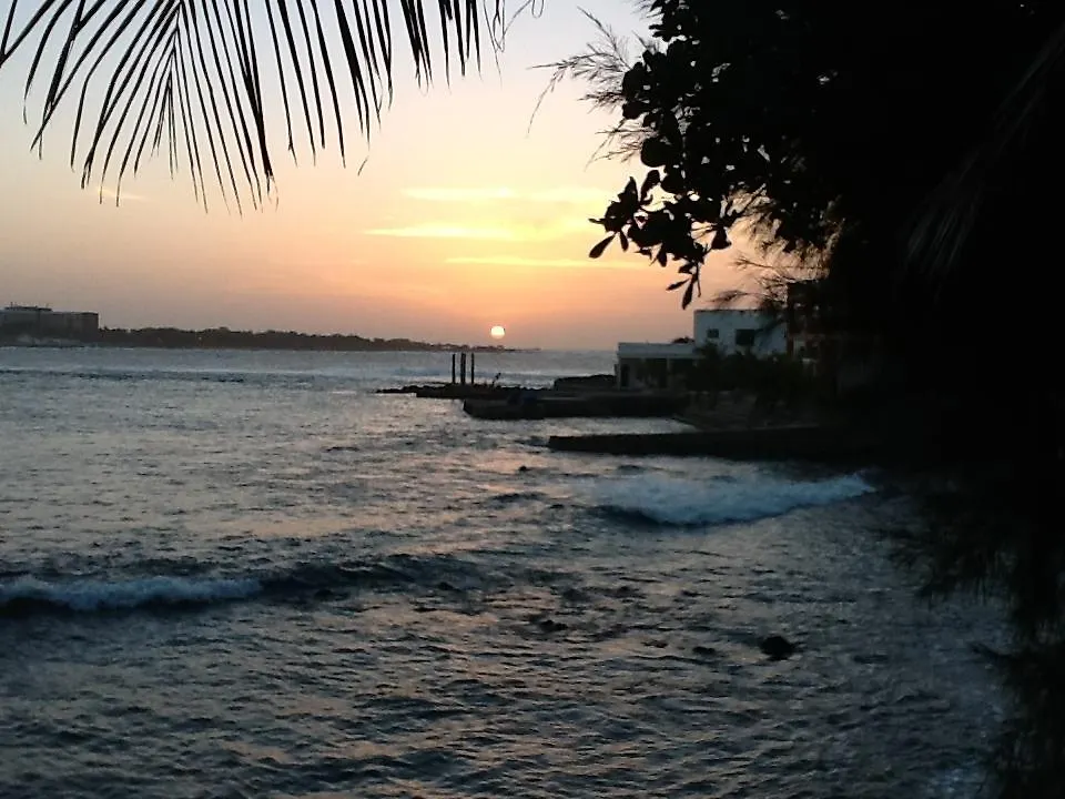 Chez Momar, Surf Trip Apartment Dakar 0*,